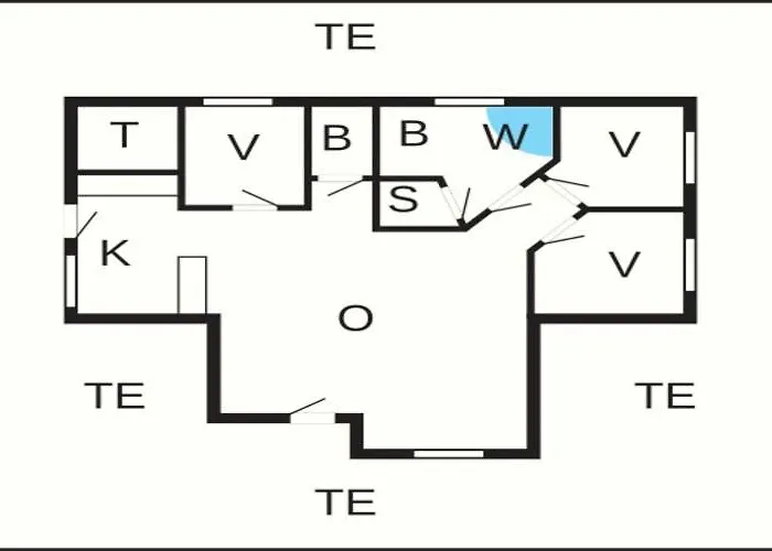 8 Person In Sydals-by Traum