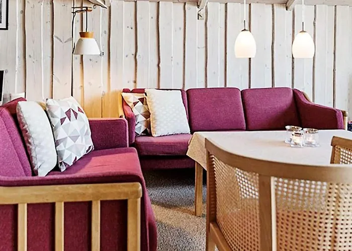 8 Person In Sydals-by Traum * Viboge