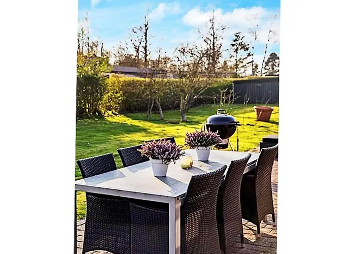 8 Person In Sydals-by Traum * Viboge